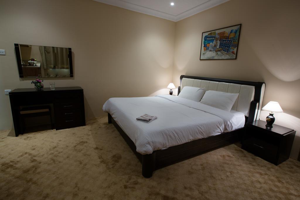 Sara Plaza (Adults Only) Aparthotel Kuwait City Rom bilde