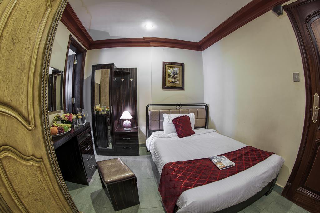 Sara Plaza (Adults Only) Aparthotel Kuwait City Rom bilde