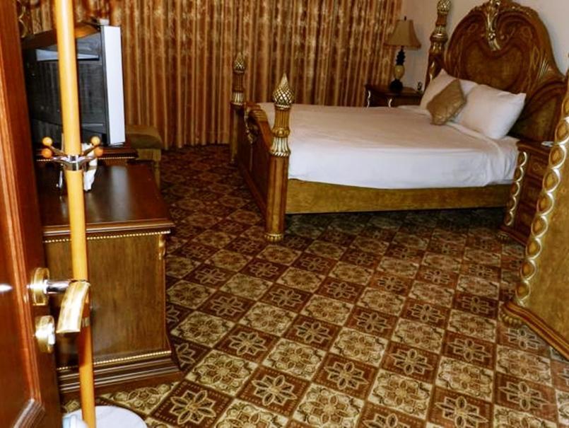 Sara Plaza (Adults Only) Aparthotel Kuwait City Eksteriør bilde